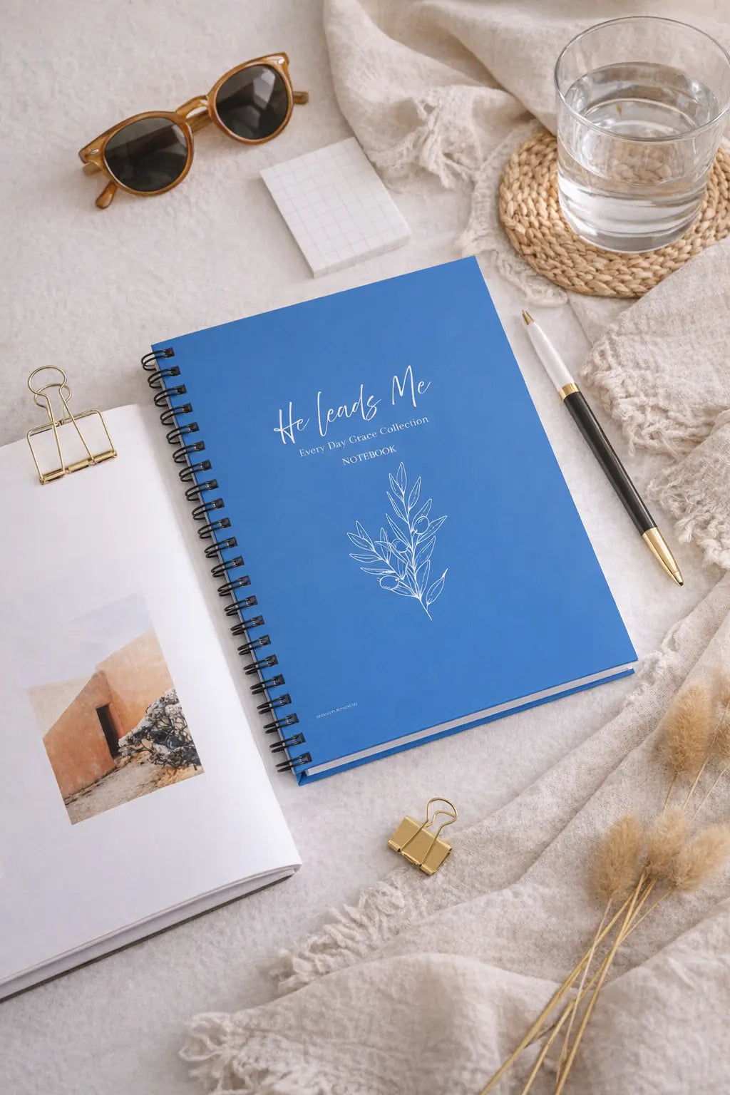 He Leads Me — Christian Lined Journal for Quiet Time & Reflection Branded Publishing Co.